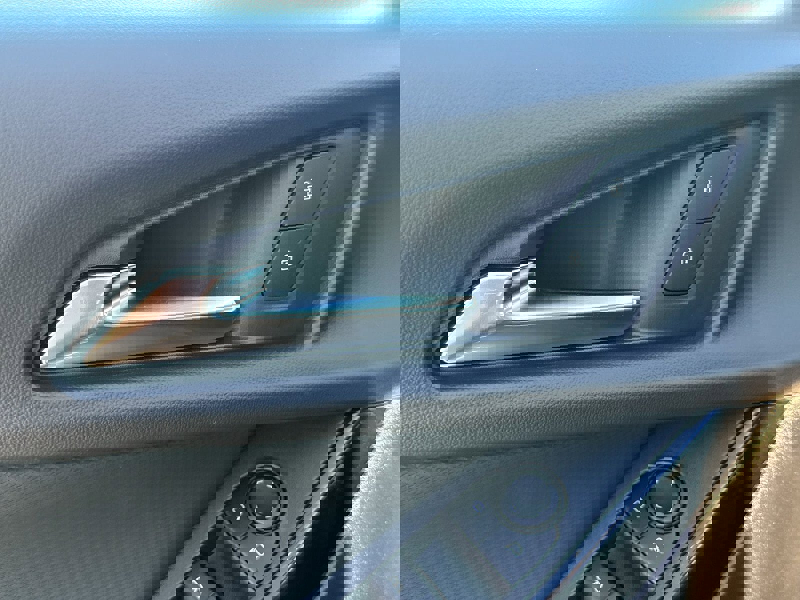 New 2026 Chevrolet Equinox LT w/ Convenience Package II image 16