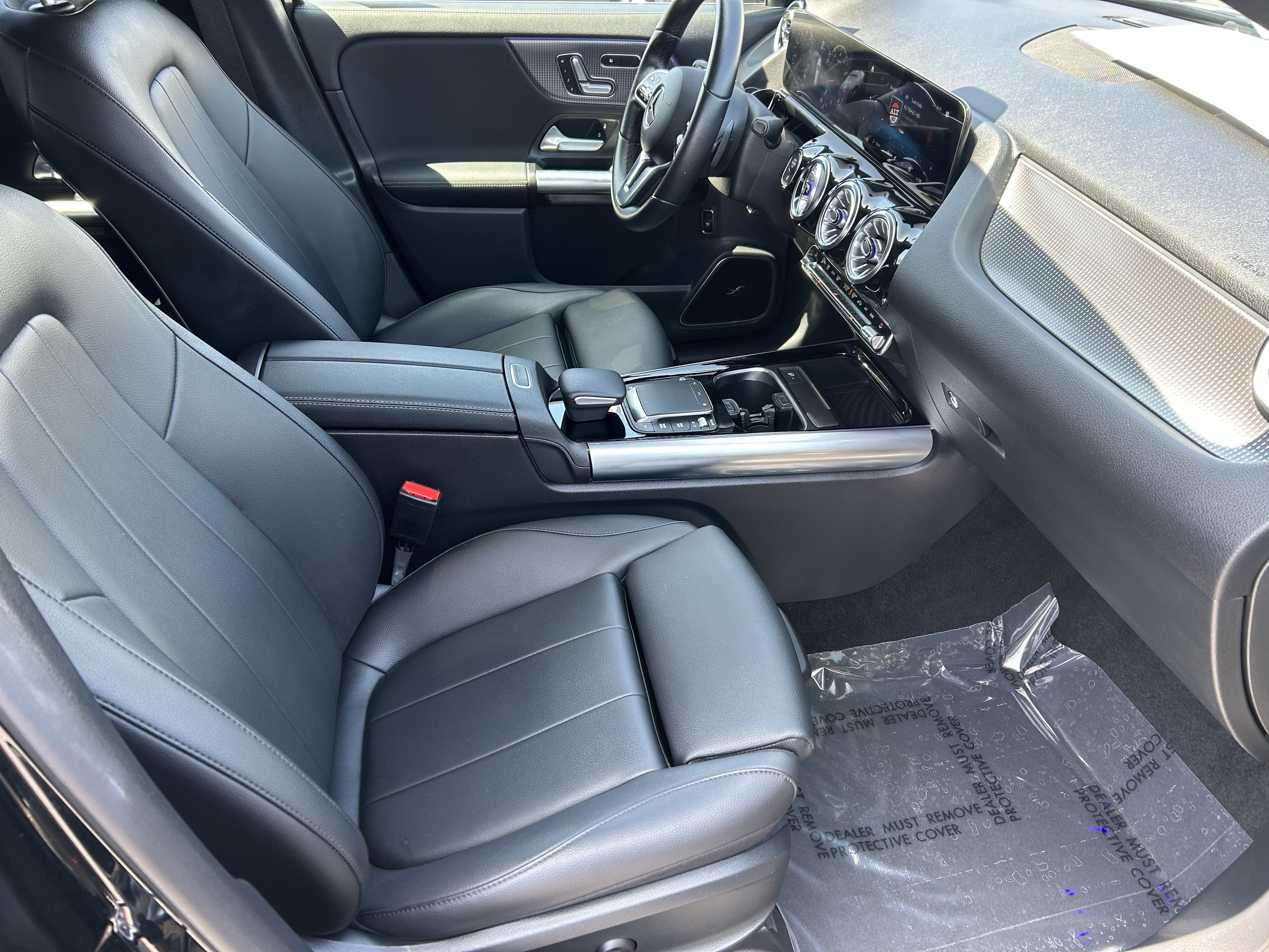 Used 2023 Mercedes-Benz GLA 250 image 9