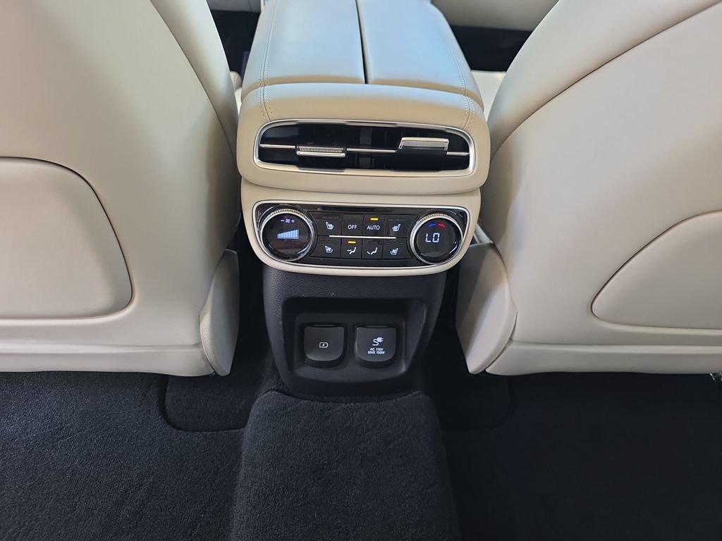 Used 2024 Genesis GV80 3.5T w/ Prestige Package AWD/4WD image 34