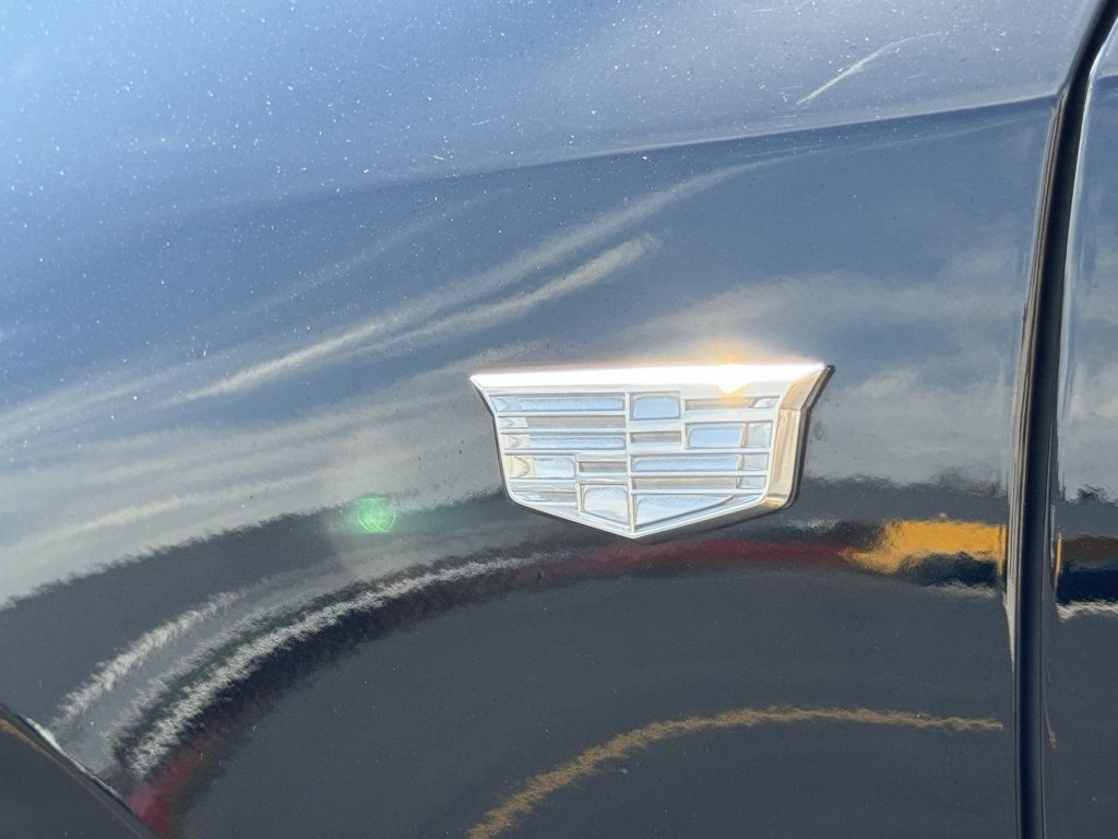 Used 2023 Cadillac XT4 Sport w/ Cold Weather Package image 31