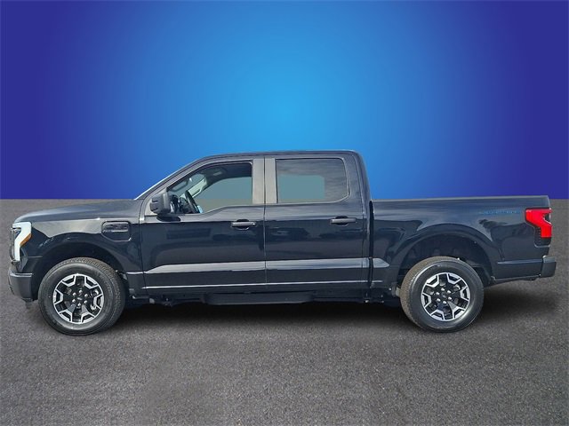 Used 2023 Ford F150 Lightning Pro image 7