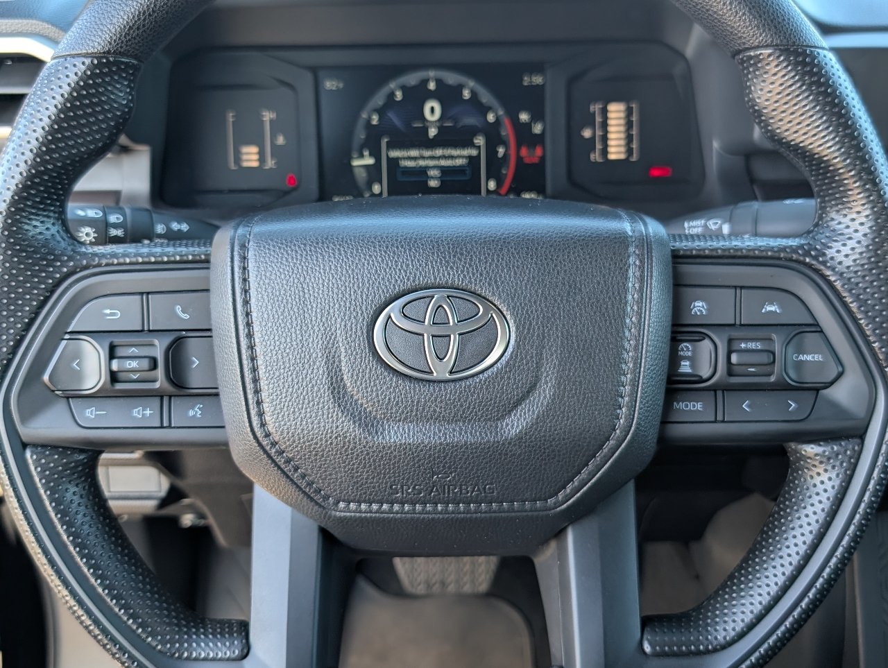 Used 2026 Toyota Tacoma SR5 RWD image 18