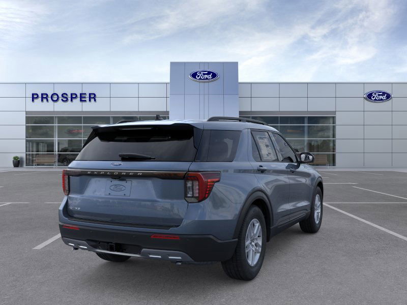 New 2026 Ford Explorer Active w/ Active Comfort Package image 8