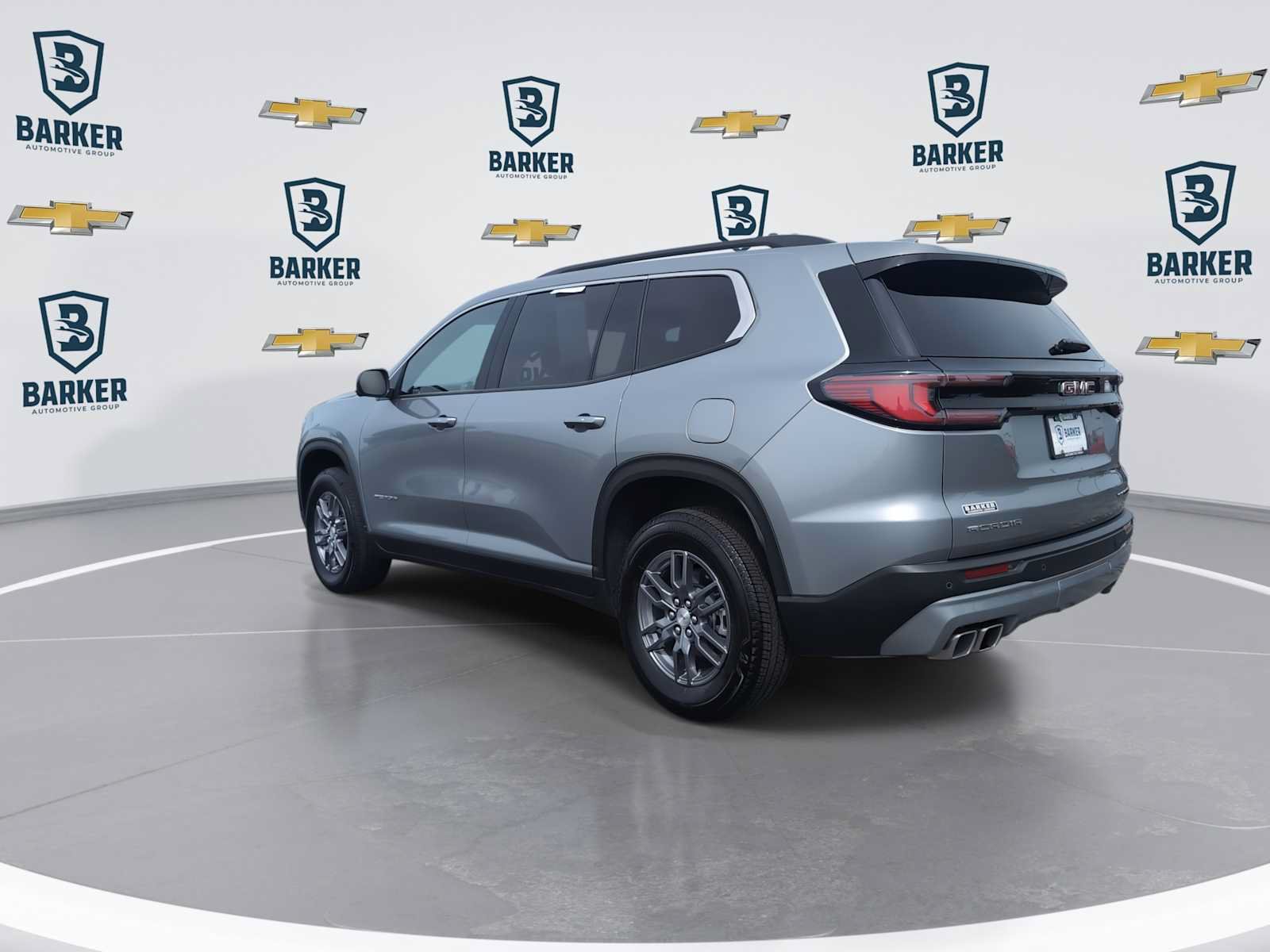 Used 2025 GMC Acadia Elevation FWD image 6