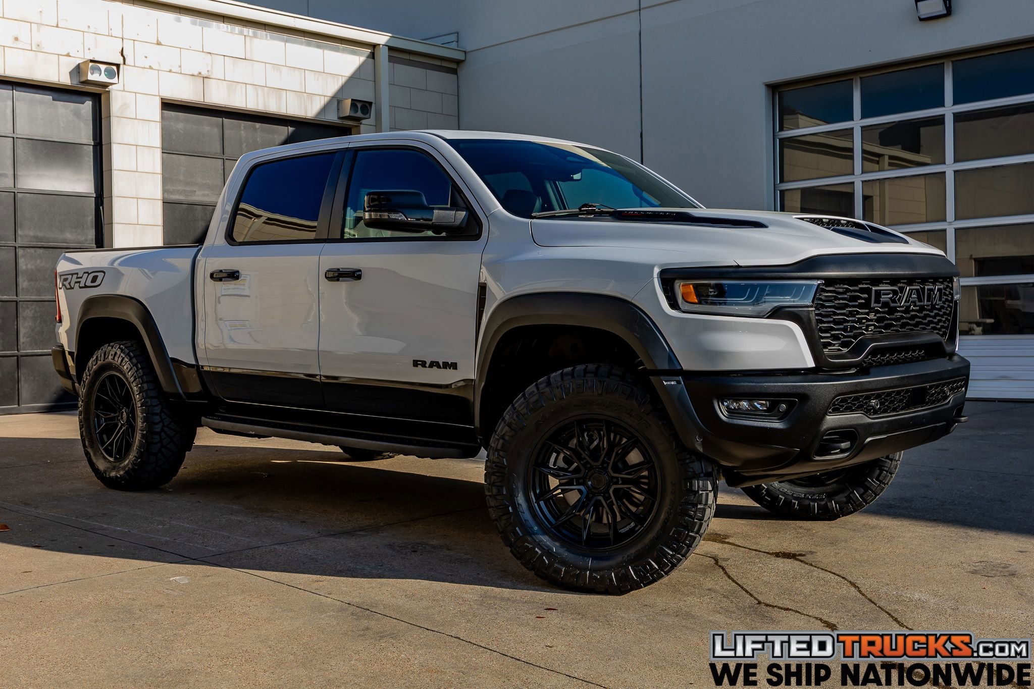 Used 2025 RAM 1500 RHO w/ RHO Level 1 Equipment Group AWD/4WD image 1