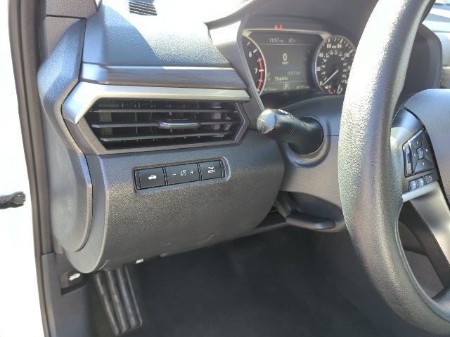 Used 2023 Nissan Altima 2.5 SV image 14