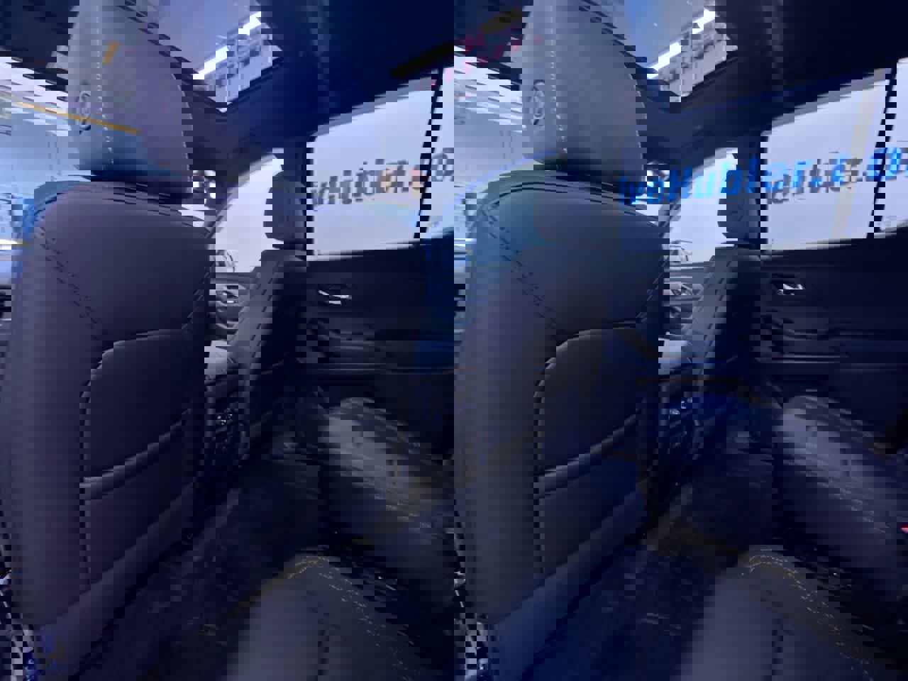 Used 2023 Chevrolet Traverse LT w/ LT Premium Package image 39