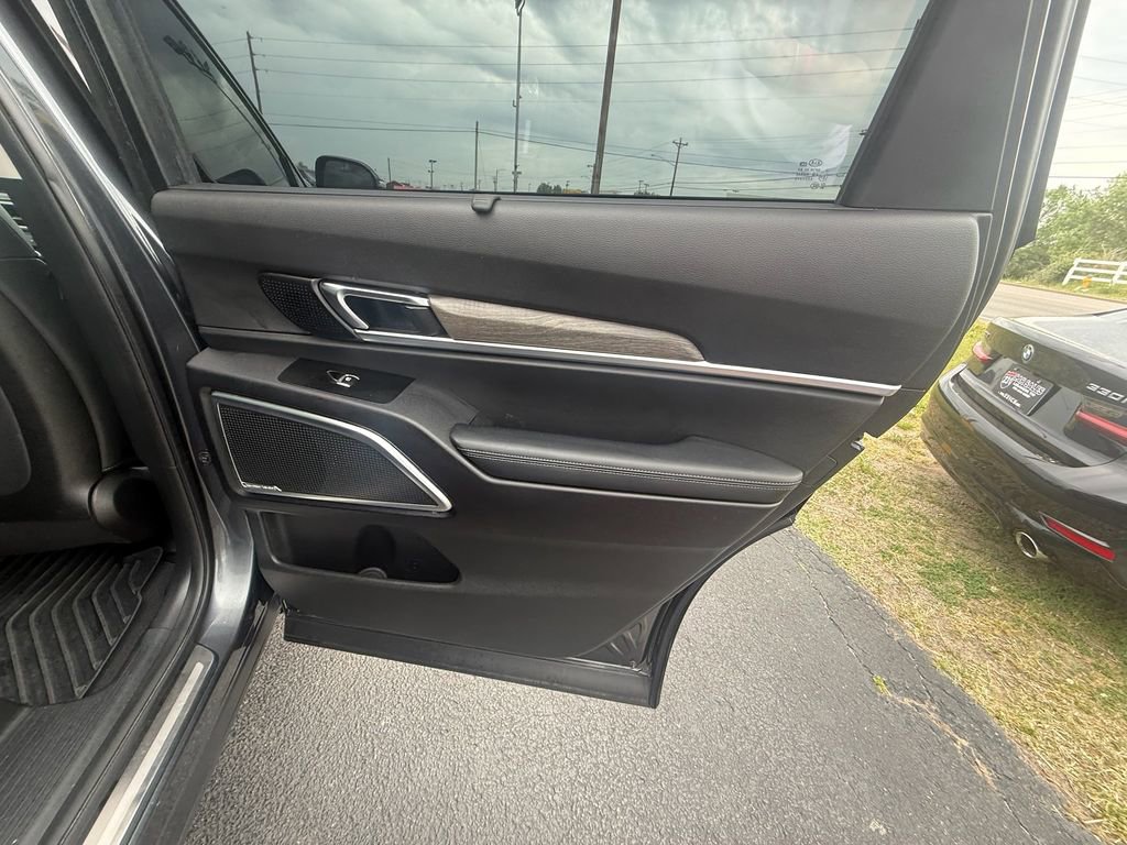 Used 2021 Kia Telluride SX w/ Nightfall Edition Package image 21