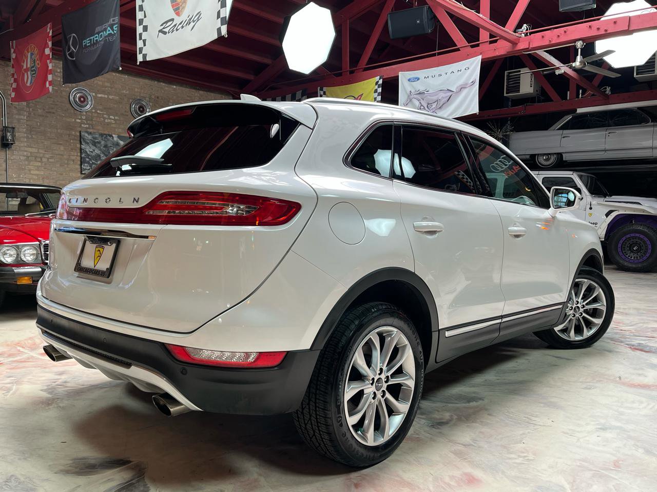 Used 2019 Lincoln MKC Select w/ Select Plus Package AWD/4WD image 3