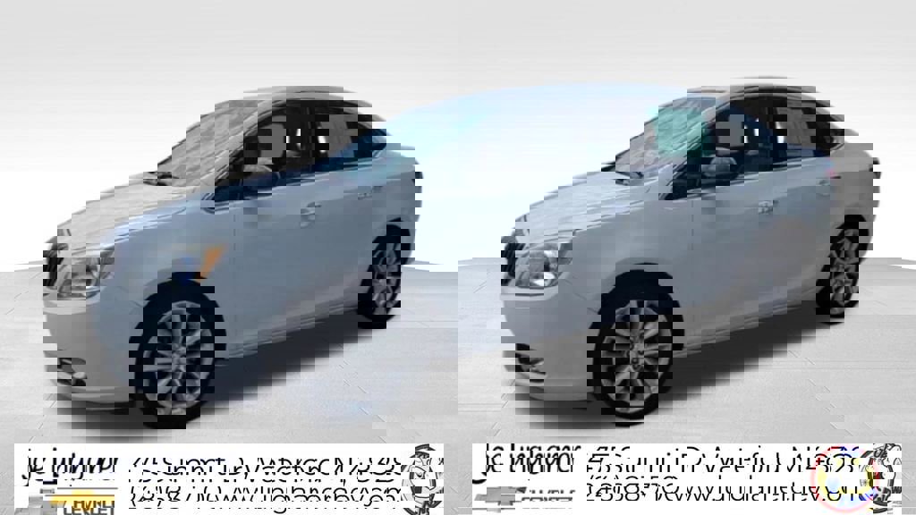 Used 2013 Buick Verano Leather FWD image 3