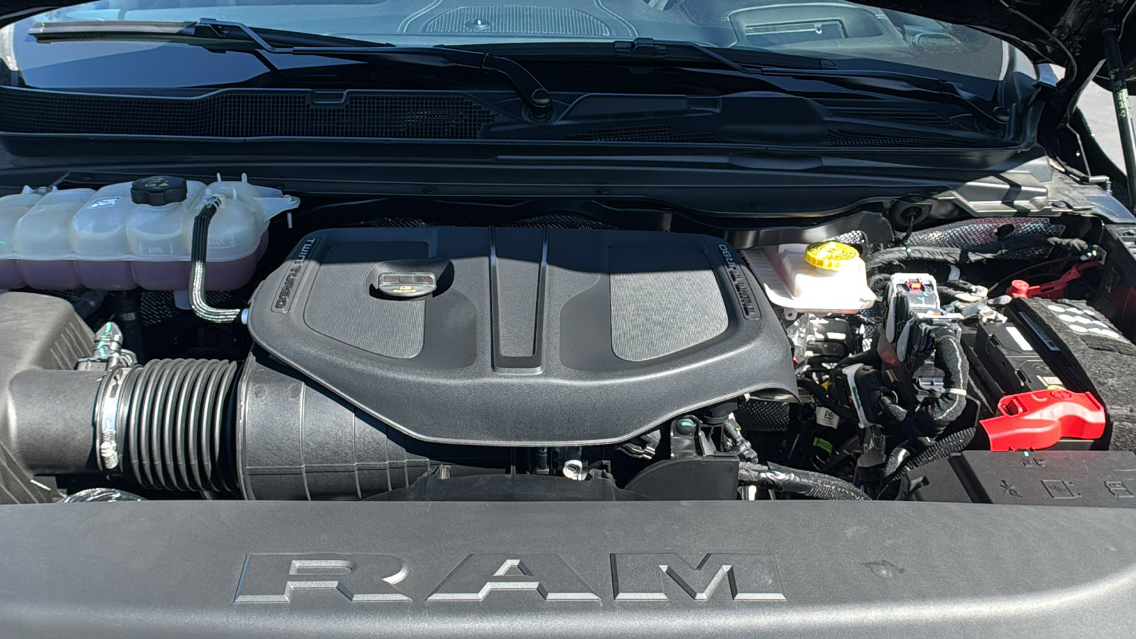 Used 2025 RAM 1500 Big Horn AWD/4WD image 12