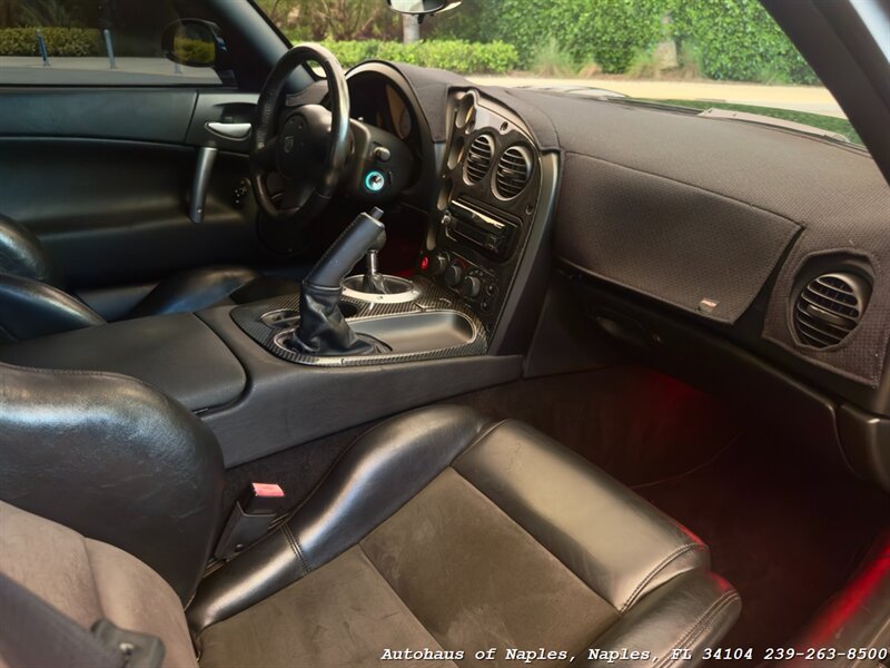 Used 2006 Dodge Viper SRT-10 RWD image 32