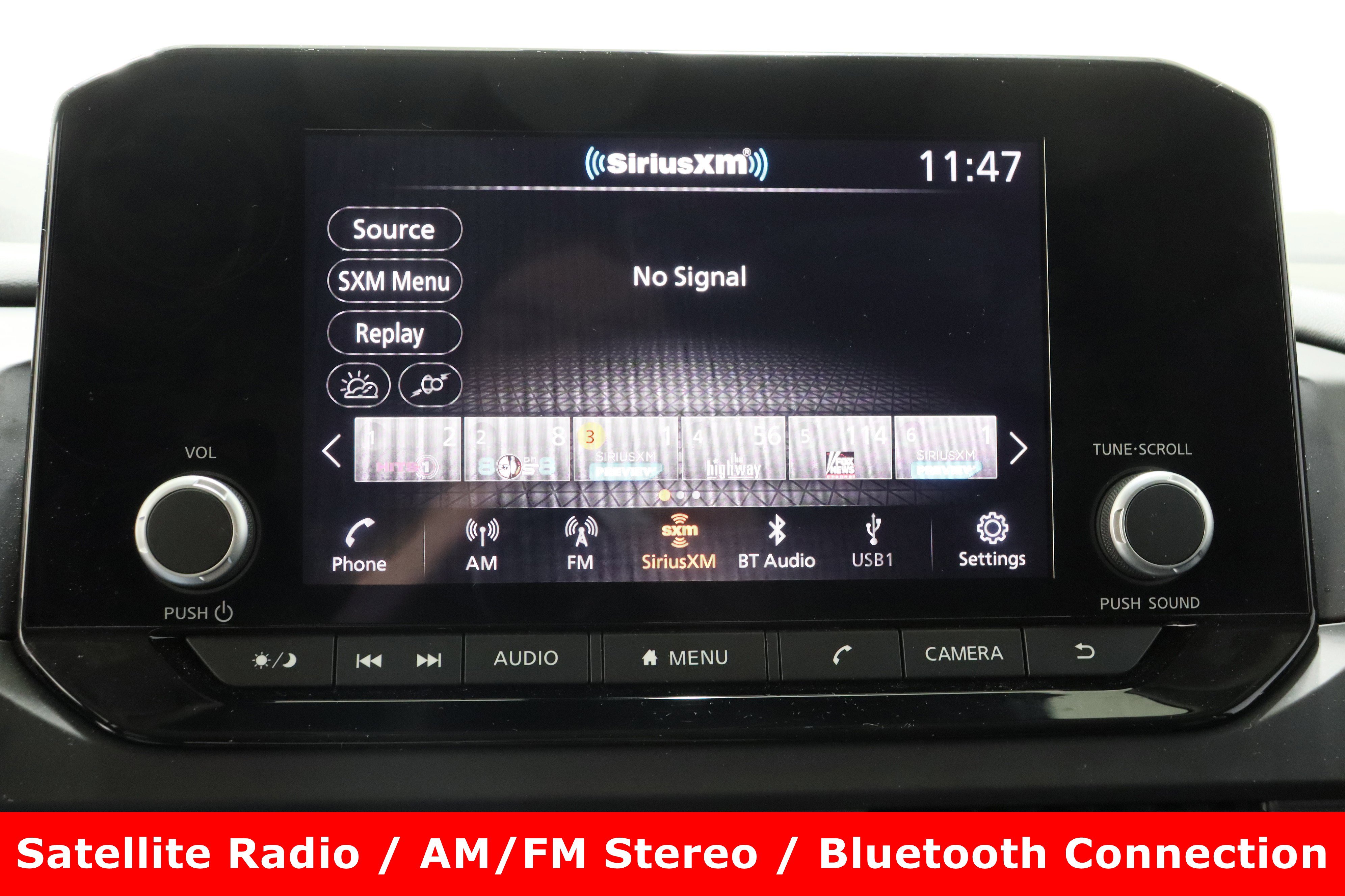 Used 2023 Nissan Pathfinder S image 18