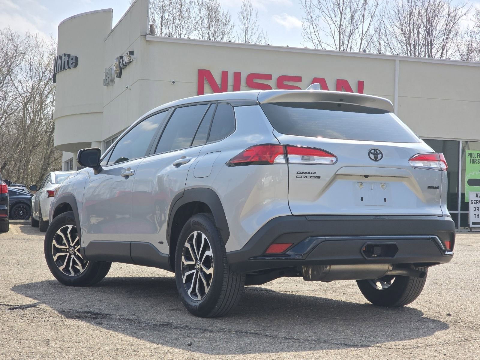 Used 2023 Toyota Corolla Cross S image 9