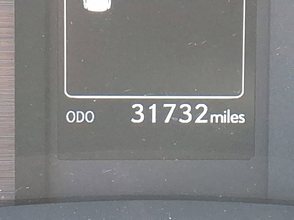 Used 2023 Lexus GX 460 Premium w/ Premium Package image 22