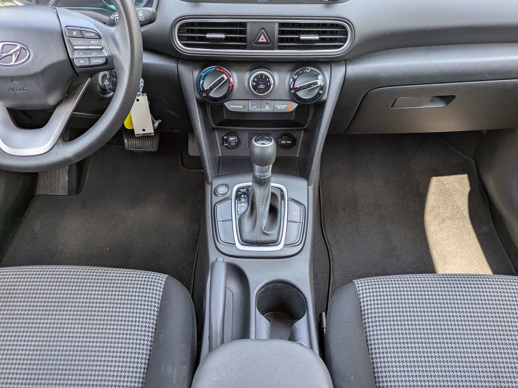 Used 2019 Hyundai Kona SE FWD image 18