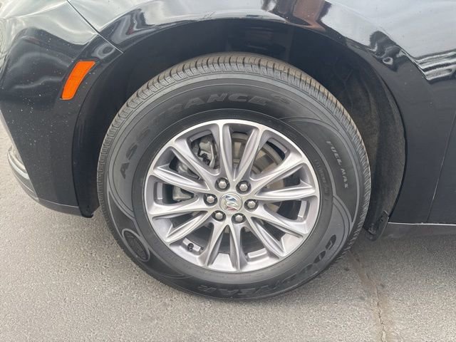 Used 2024 Buick Enclave Premium image 26