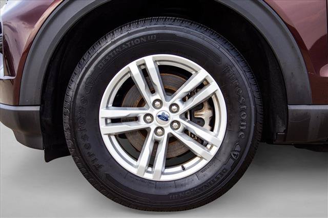 Used 2020 Ford Explorer XLT w/ Comfort Package AWD/4WD image 9