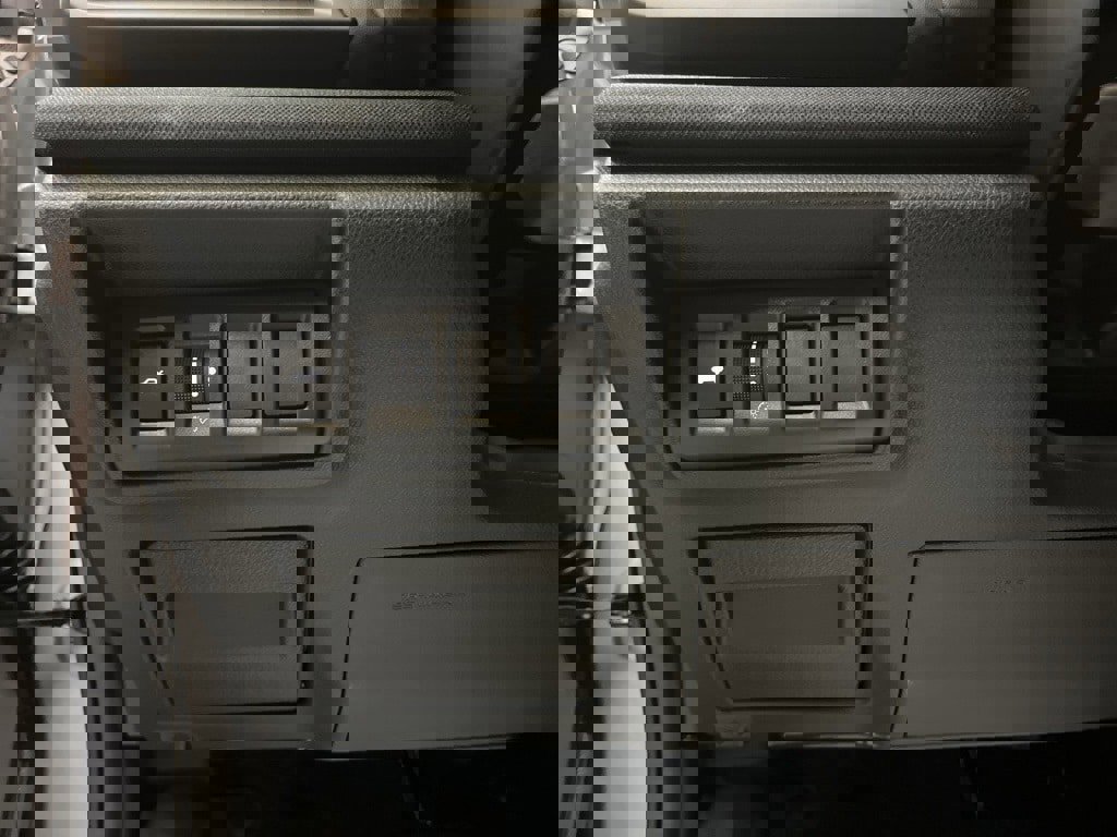 Certified 2025 Subaru Legacy Premium image 12