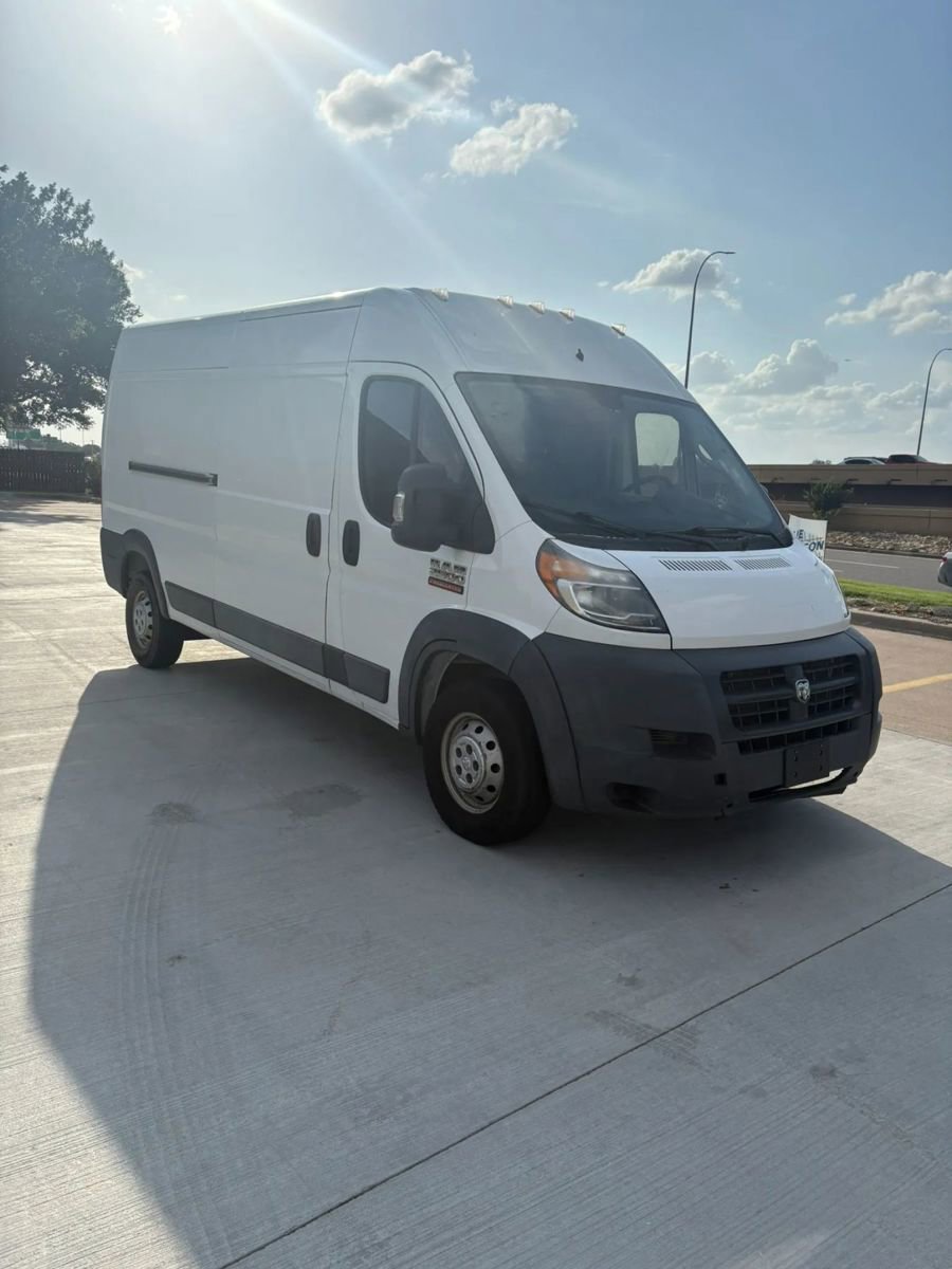 Used 2017 RAM ProMaster 2500 FWD image 1
