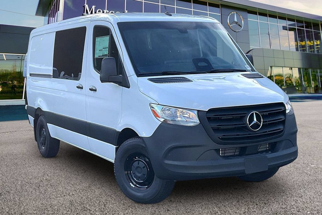 New 2026 Mercedes-Benz Sprinter 2500 video 1
