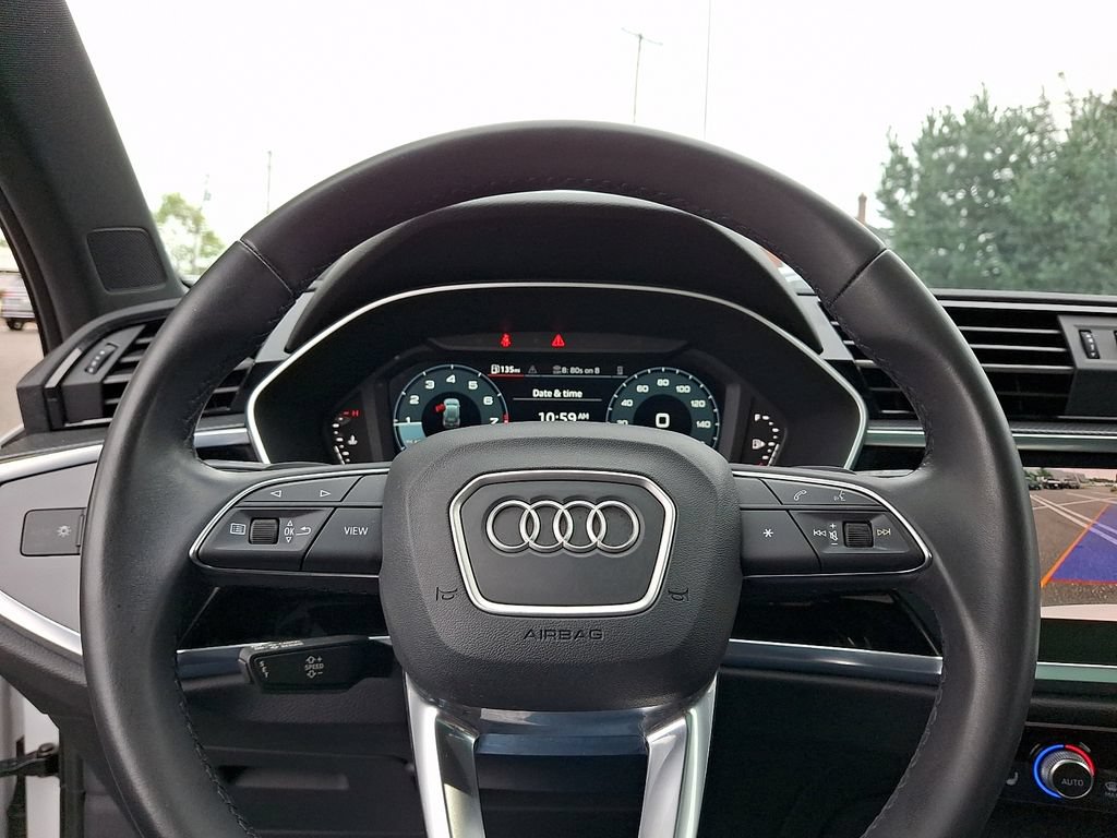 Used 2023 Audi Q3 2.0T Premium w/ Black Optic Sport Package AWD/4WD image 19