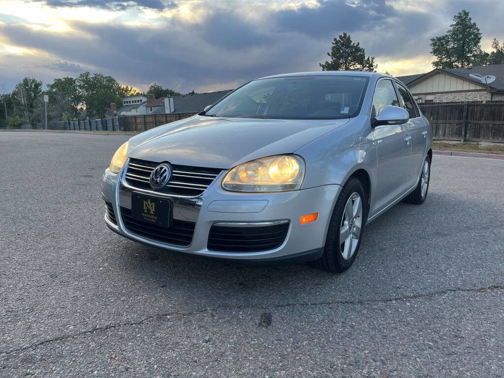 Used 2009 Volkswagen Jetta SEL FWD image 7