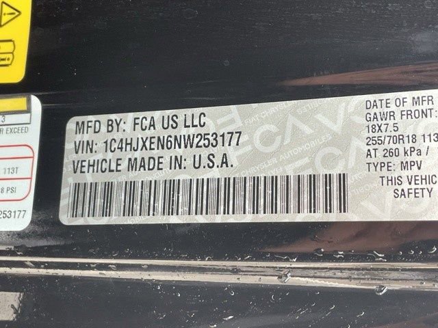 Used 2022 Jeep Wrangler Unlimited Sahara image 36