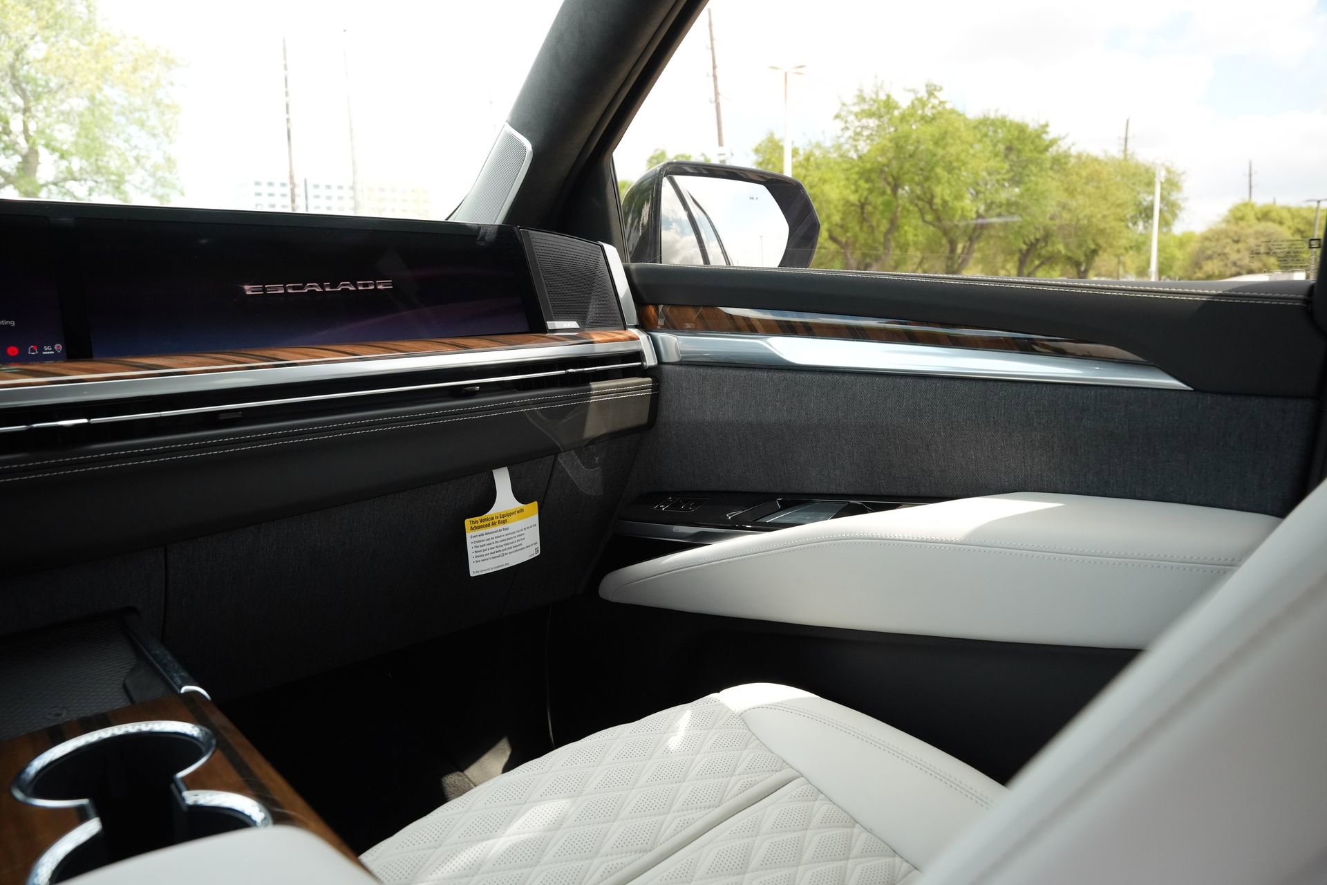 Certified 2026 Cadillac Escalade Platinum Sport w/ LPO, ONYX Package image 8