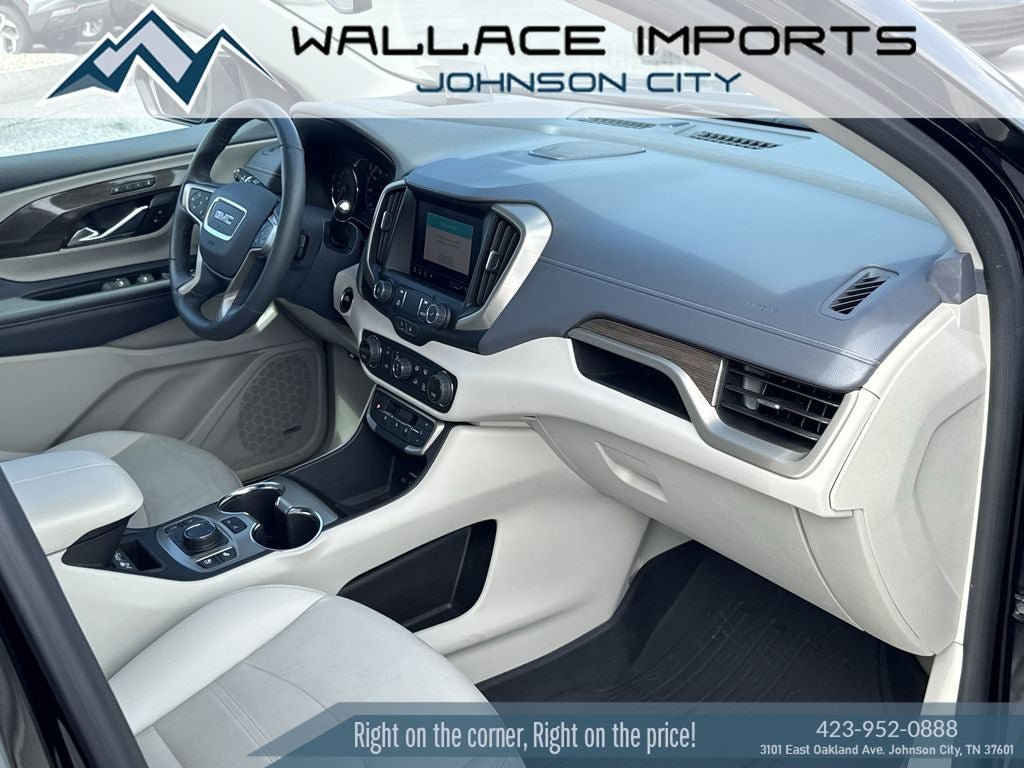 Used 2024 GMC Terrain Denali w/ Black Diamond Edition AWD/4WD image 38