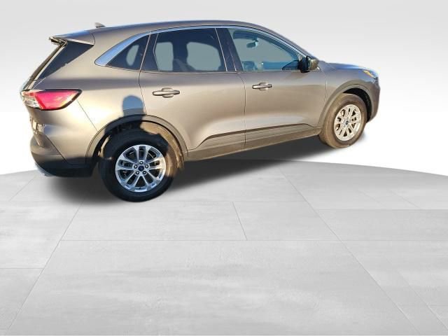 Used 2022 Ford Escape SE image 21