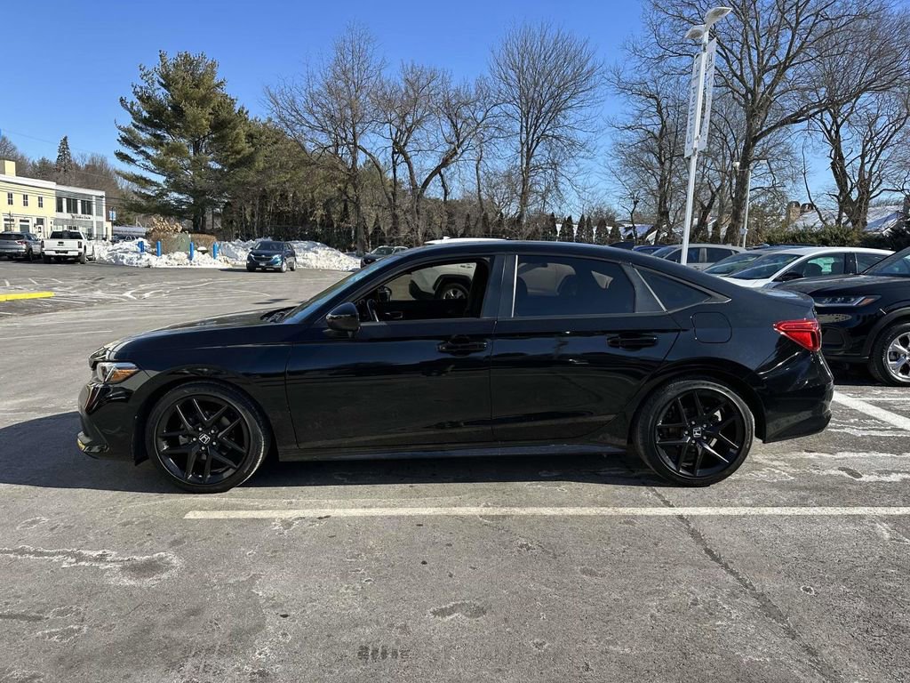 Used 2023 Honda Civic Sport image 6