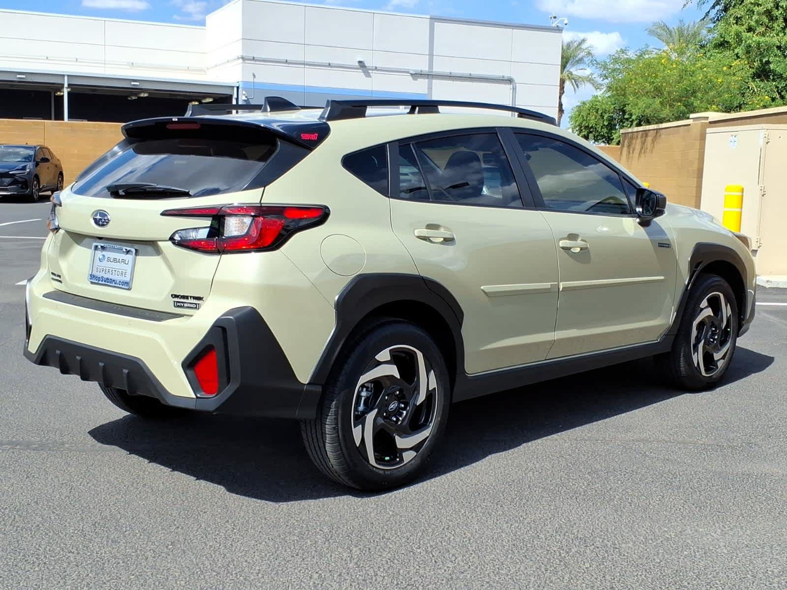 Used 2026 Subaru Crosstrek 2.5i Limited w/ Crosstrek Mirror Package AWD/4WD image 7