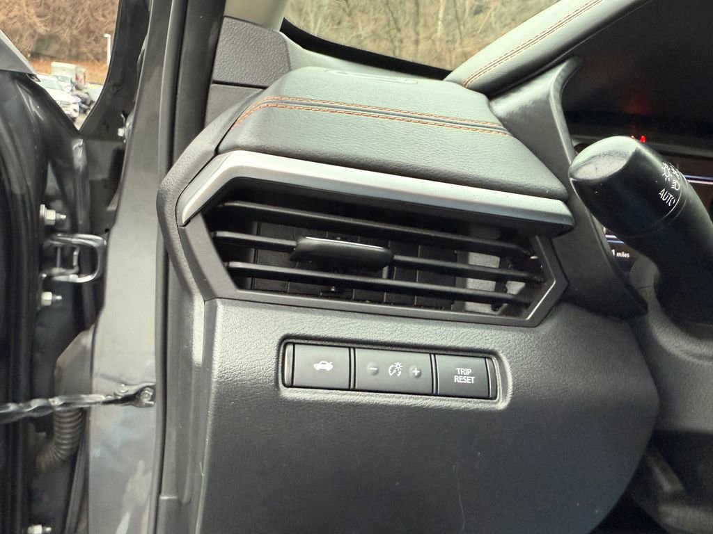 Used 2021 Nissan Altima 2.5 SR image 21