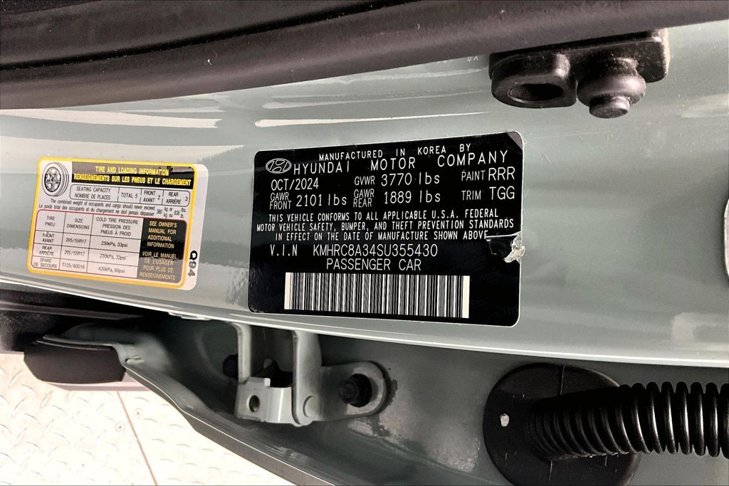 Used 2025 Hyundai Venue SEL FWD image 34