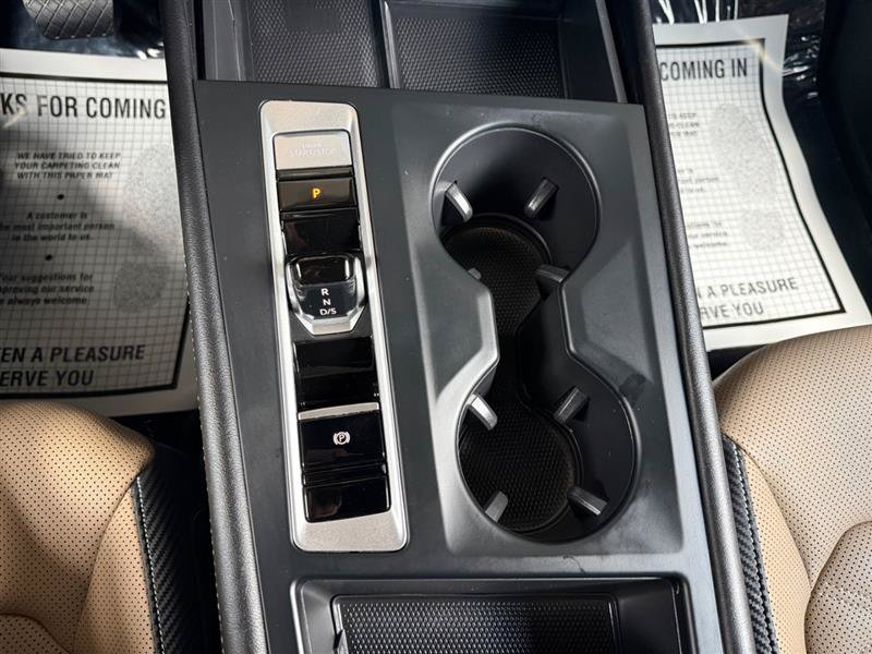 Used 2024 Volkswagen Atlas Cross Sport SE FWD image 29