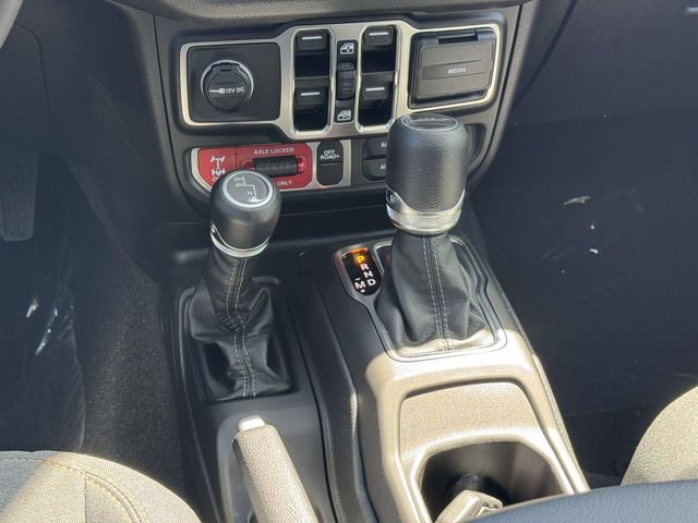 New 2026 Jeep Gladiator Sport AWD/4WD image 14