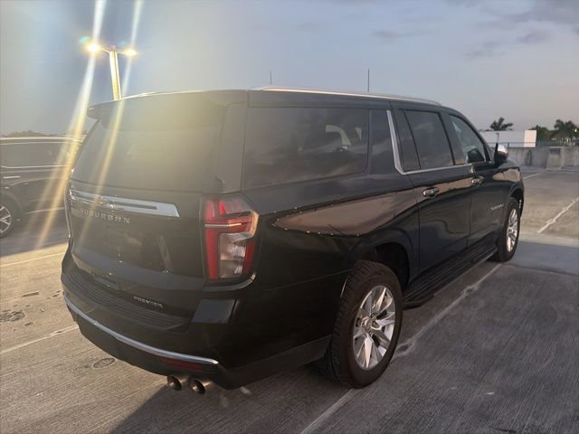 Used 2023 Chevrolet Suburban Premier image 17