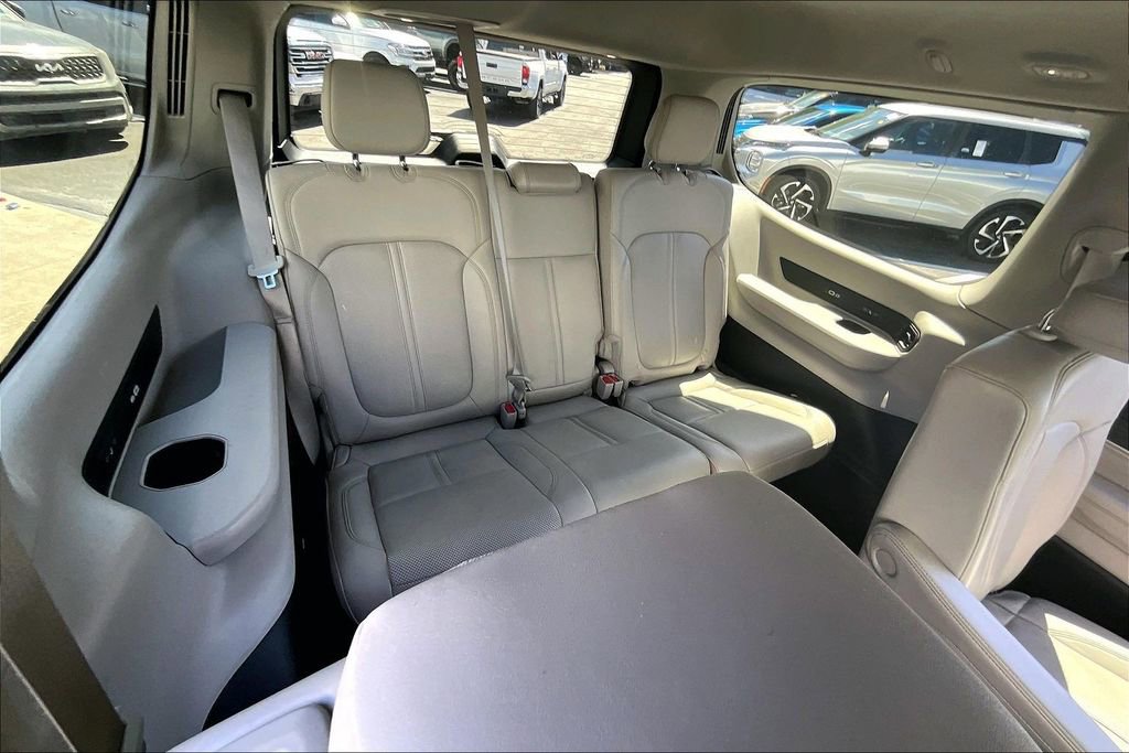 Used 2022 Jeep Wagoneer Series III w/ Flexible Seating Group RWD image 26