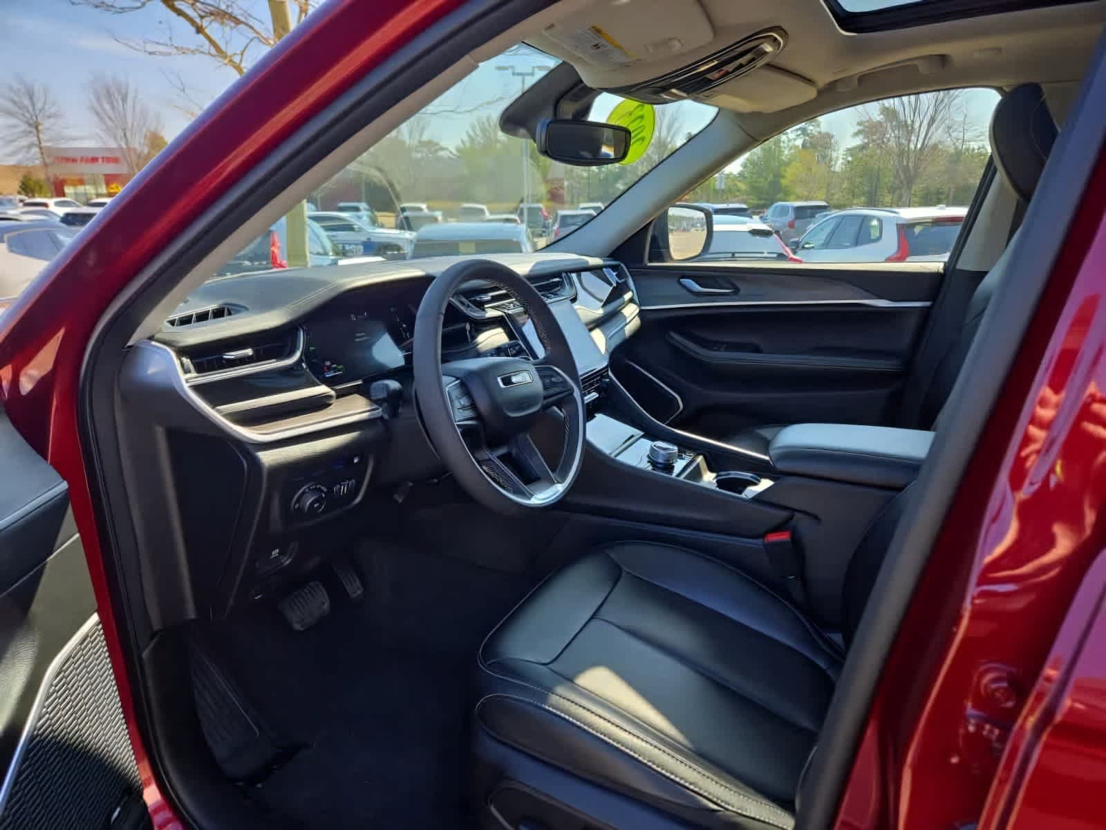 Used 2023 Jeep Grand Cherokee 4WD 4xe w/ MOPAR Finishing Package image 18