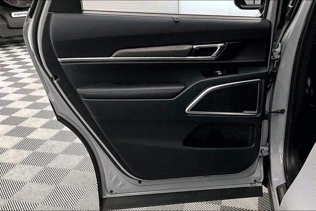 Used 2025 Kia Telluride SX X-Line image 20