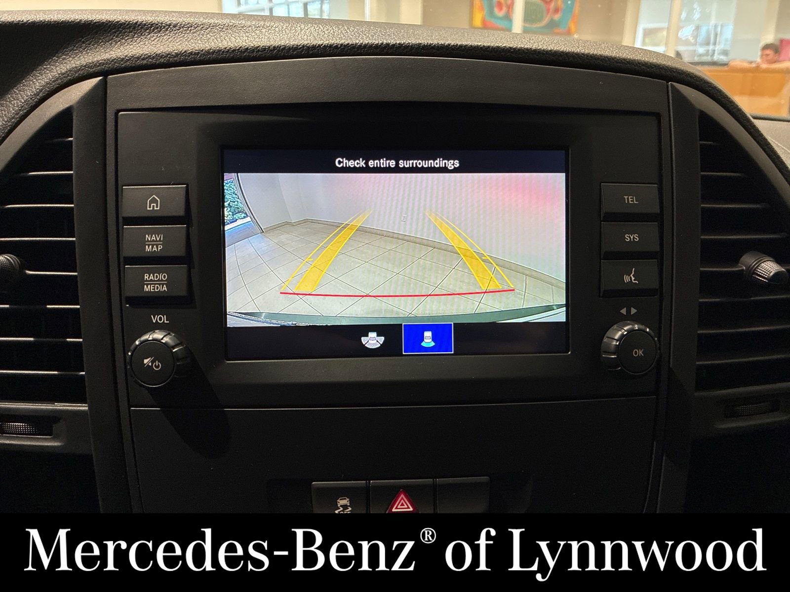 Used 2022 Mercedes-Benz Metris image 18