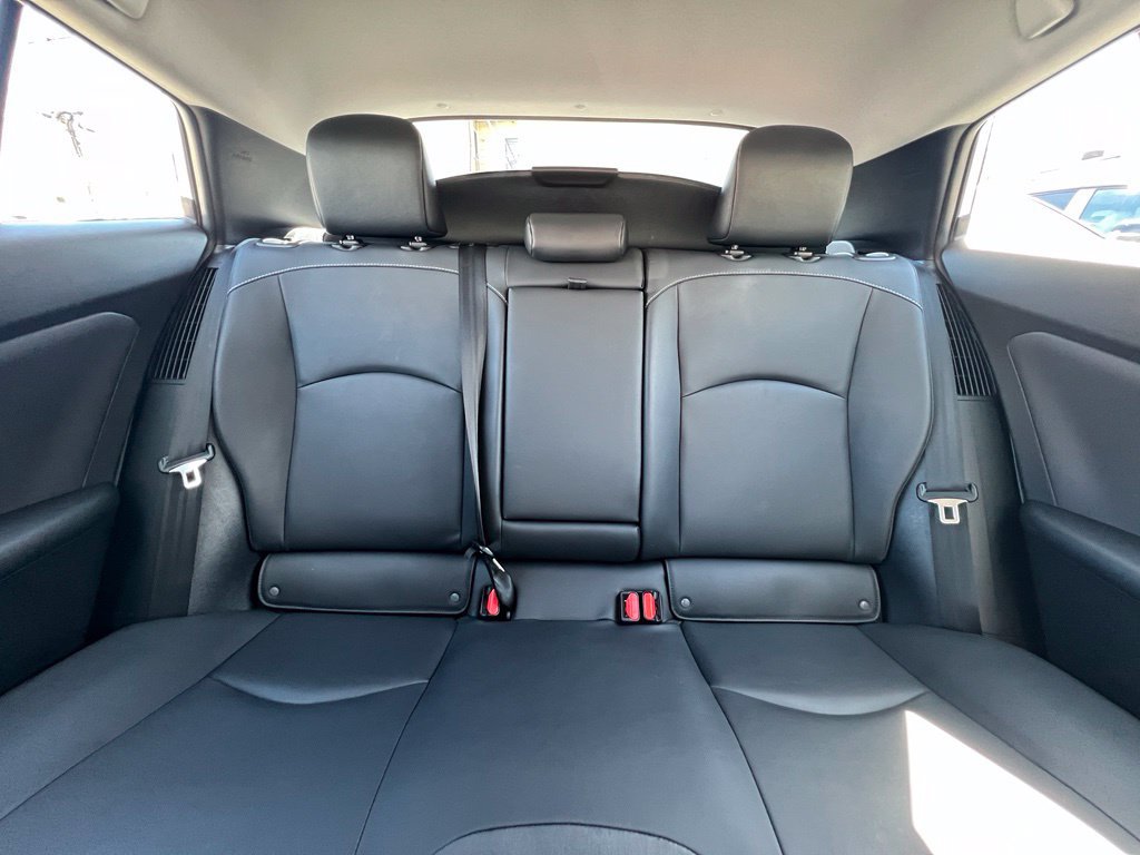 Certified 2022 Toyota Prius Prime XLE FWD image 17