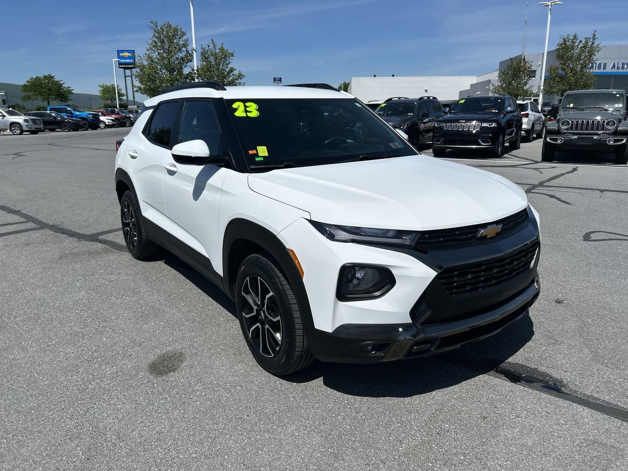 Used 2023 Chevrolet TrailBlazer ACTIV w/ Convenience Package