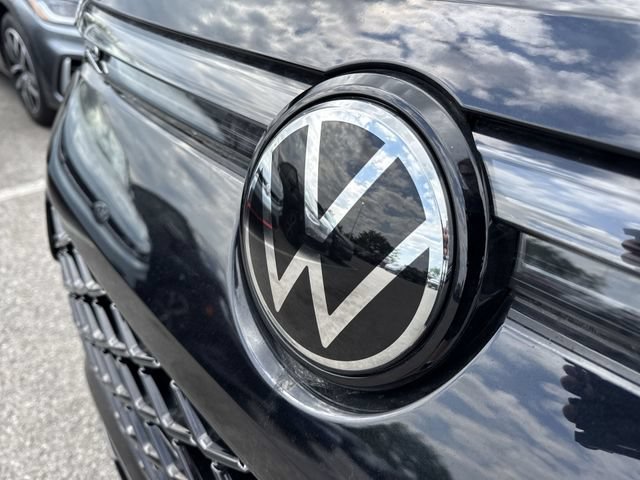New 2026 Volkswagen Tiguan SE R-Line FWD image 30