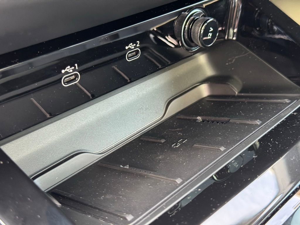 New 2026 Audi A6 Premium Plus AWD/4WD image 34