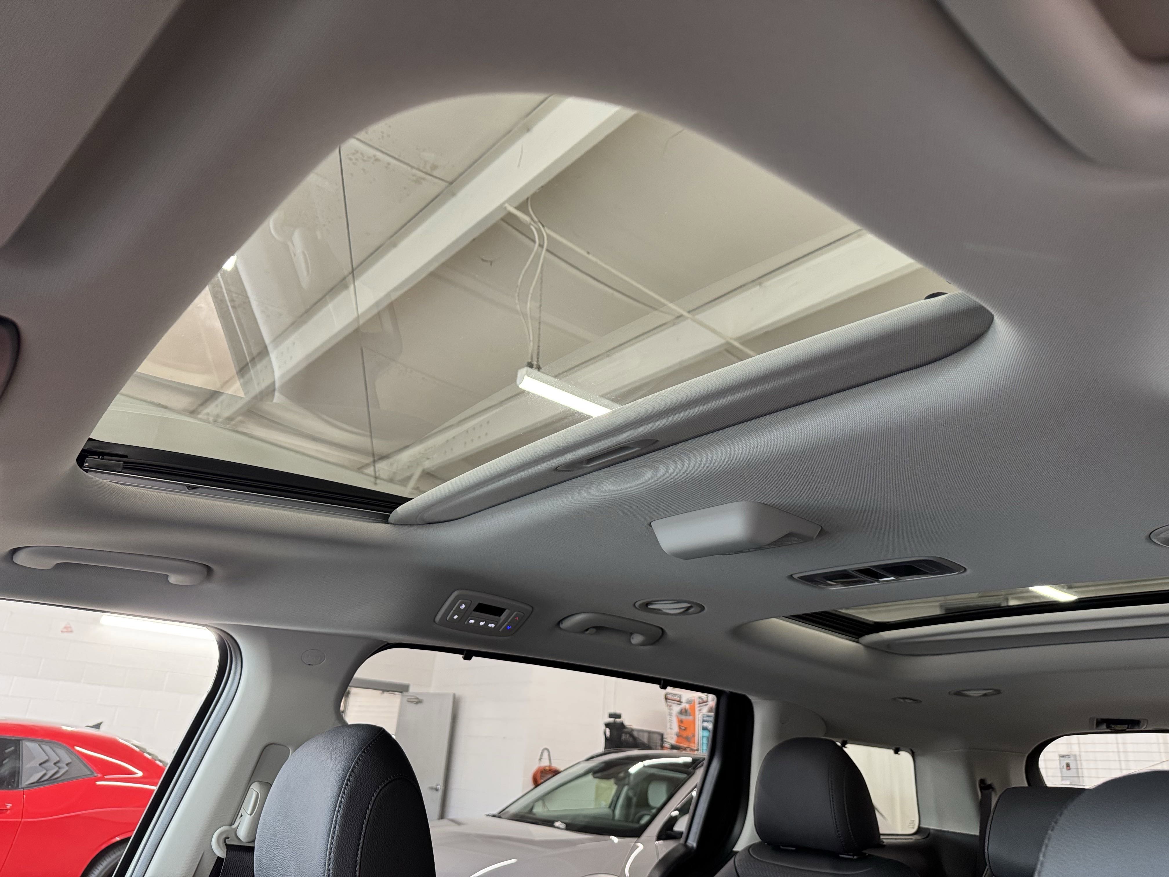 New 2026 Kia Carnival SX Prestige FWD image 17