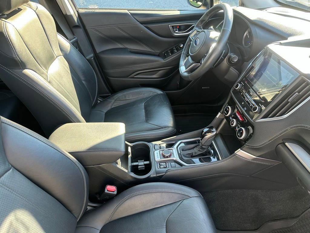 Used 2021 Subaru Forester Limited w/ Popular Package #3 image 16