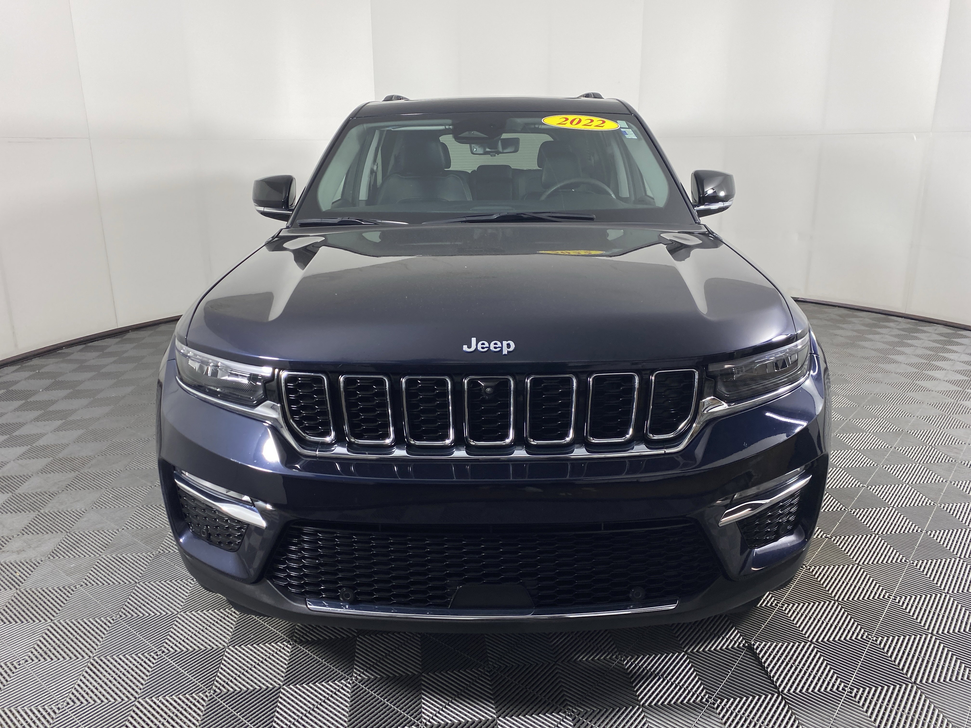 Used 2022 Jeep Grand Cherokee Limited 4xe w/ Luxury Tech Group II image 13