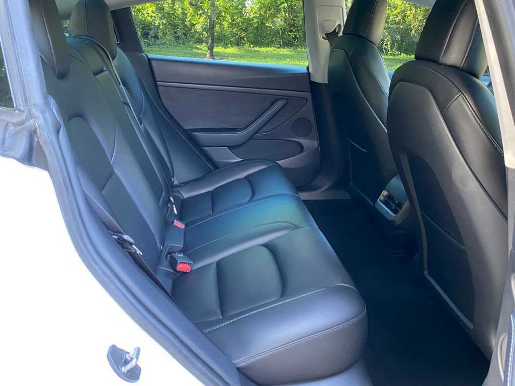 Used 2021 Tesla Model 3 Standard Range Plus RWD image 22